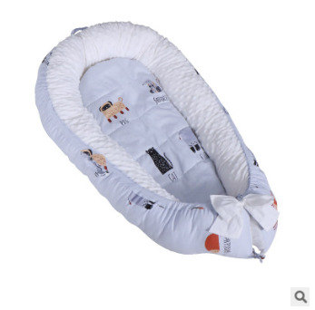 Animal pattern prevent fall baby bed