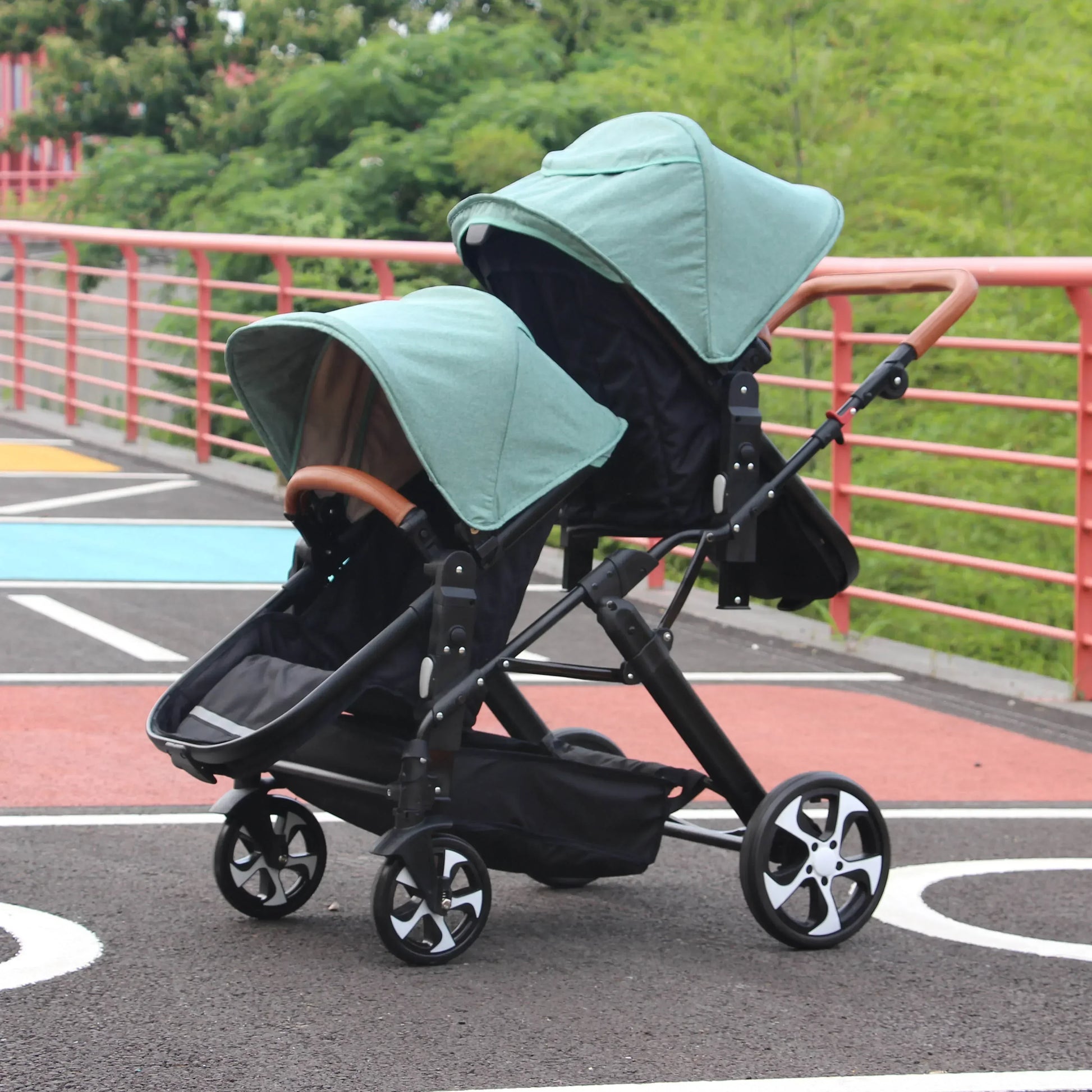 2025 New Twins Three-In-One Stroller with Car Seat, Foldable, Lightweight, Equipped with Gifts