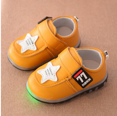 Baby lighted shoes